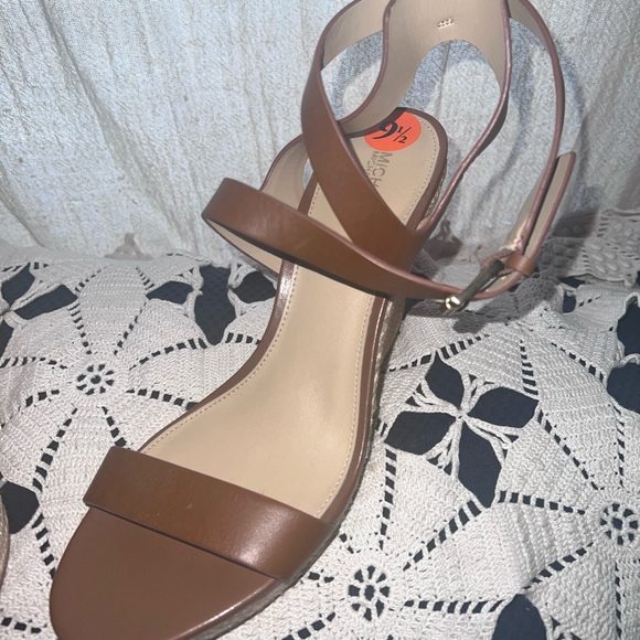 Michael Kors PV18 K brown leather wedge - Picture 8 of 11